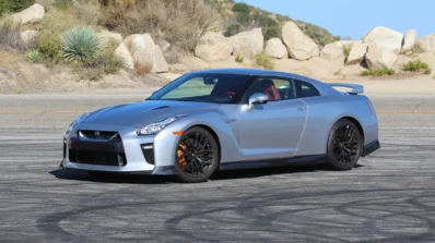 Nissan GT-R