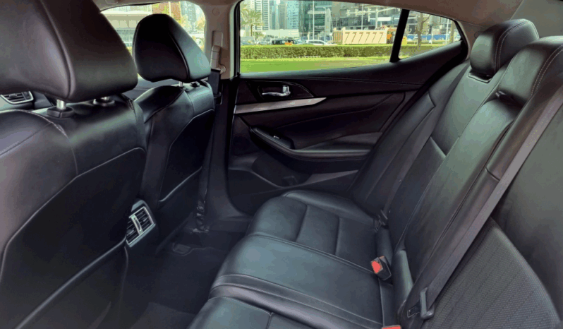 
								Nissan Maxima 2020 full									